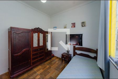 Quarto 1 de casa à venda com 5 quartos, 300m² em Caiçaras, Belo Horizonte