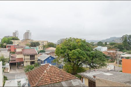 Vista de apartamento à venda com 2 quartos, 130m² em Teresópolis, Porto Alegre