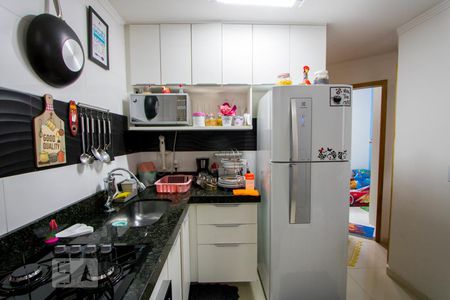 Sala/Cozinha de apartamento à venda com 2 quartos, 81m² em Vila Humaitá, Santo André