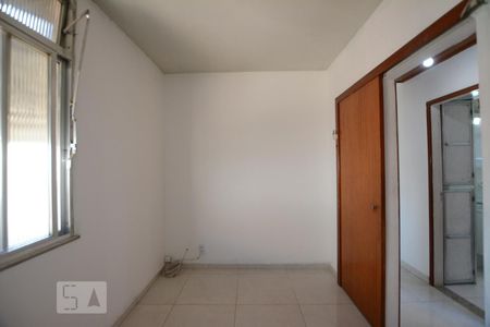 Quarto 1 de apartamento à venda com 2 quartos, 60m² em Irajá, Rio de Janeiro