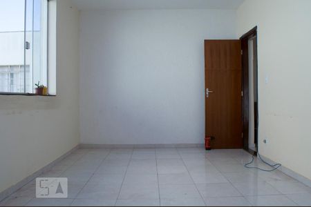 Sala de apartamento para alugar com 3 quartos, 84m² em Tabajaras, Uberlândia