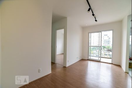 Sala de apartamento para alugar com 2 quartos, 56m² em Cerâmica, São Caetano do Sul