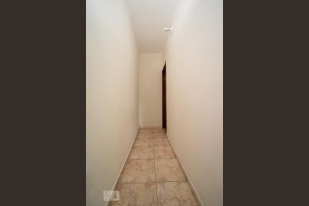 Corredor de casa para alugar com 1 quarto, 50m² em Parque Continental Ii, Guarulhos
