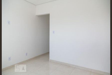 Sala de casa para alugar com 1 quarto, 50m² em Parque Continental Ii, Guarulhos