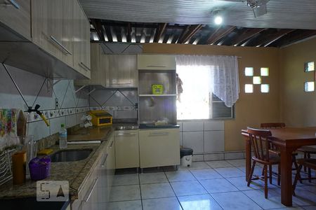 Casa à venda com 150m², 4 quartos e 1 vagaSala - Cozinha