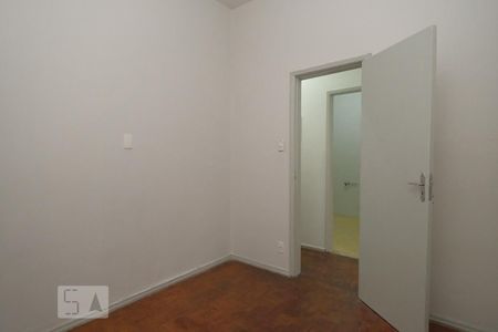 Quarto 1 de apartamento para alugar com 2 quartos, 43m² em Vila Isabel, Rio de Janeiro