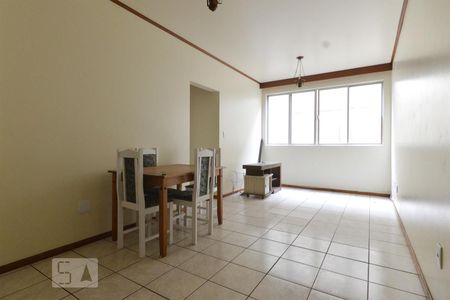 Sala de apartamento para alugar com 2 quartos, 60m² em Roçado, São José