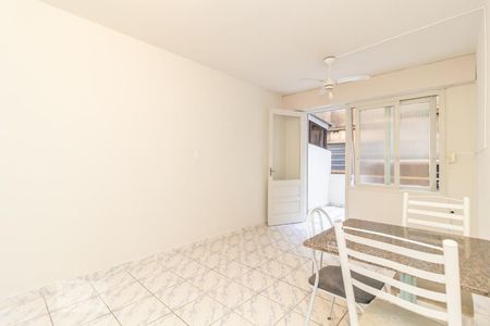 Sala/Quarto de apartamento para alugar com 1 quarto, 36m² em Centro Histórico, Porto Alegre