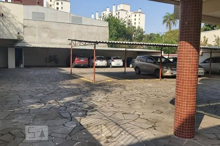 Garagem de apartamento à venda com 3 quartos, 117m² em Tristeza, Porto Alegre