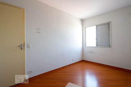 Quarto 1 de apartamento à venda com 2 quartos, 57m² em Vila Mazzei, São Paulo