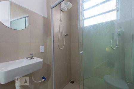 Banheiro da Suíte de apartamento para alugar com 2 quartos, 55m² em Centro, Niterói