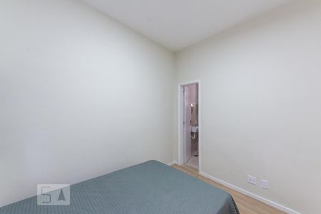 Suite  de apartamento para alugar com 2 quartos, 55m² em Centro, Niterói