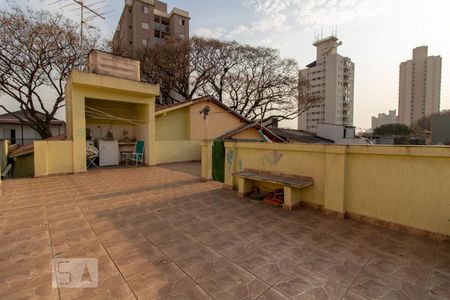 Terraço de casa à venda com 3 quartos, 132m² em Vila Paiva, São Paulo