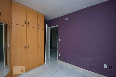 Quarto  de apartamento à venda com 1 quarto, 42m² em Jardim Carvalho, Porto Alegre