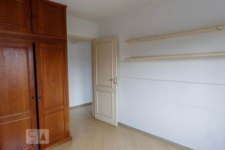 Quarto 1 de apartamento para alugar com 2 quartos, 75m² em Vila Madalena, São Paulo