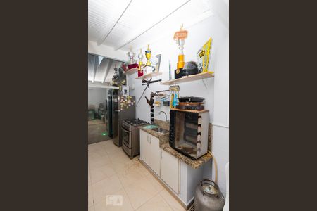 Casa à venda com 400m², 3 quartos e 4 vagas Casa à venda com 400m², 3 quartos e 4 vagasChurrasqueira