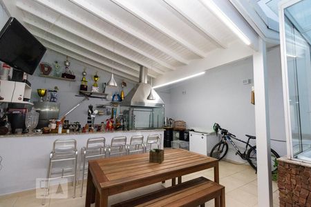 Casa à venda com 400m², 3 quartos e 4 vagas Casa à venda com 400m², 3 quartos e 4 vagasEspaço gourmet