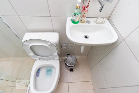 Casa à venda com 400m², 3 quartos e 4 vagas Casa à venda com 400m², 3 quartos e 4 vagasBanheiro