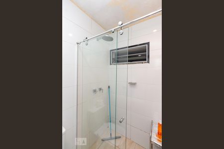 Casa à venda com 400m², 3 quartos e 4 vagas Casa à venda com 400m², 3 quartos e 4 vagasBanheiro suite 1