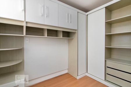 Quarto 2 de apartamento para alugar com 2 quartos, 44m² em Parque Reboucas, São Paulo