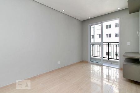 Sala de apartamento para alugar com 2 quartos, 44m² em Parque Reboucas, São Paulo