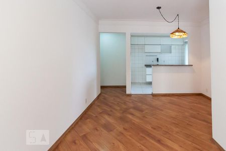 Sala de apartamento para alugar com 3 quartos, 63m² em Vila Butantã, São Paulo