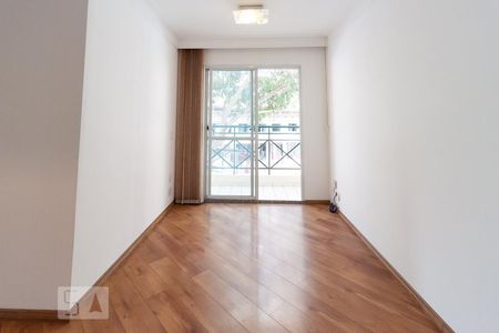 Sala de apartamento para alugar com 3 quartos, 63m² em Vila Butantã, São Paulo