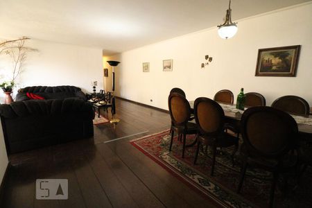 Sala 1 de casa à venda com 6 quartos, 400m² em Vila Moinho Velho, São Paulo