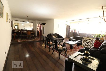 Sala 1 de casa à venda com 6 quartos, 400m² em Vila Moinho Velho, São Paulo