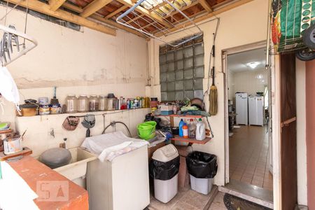 Casa para alugar com 380m², 7 quartos e 5 vagas Casa para alugar com 380m², 7 quartos e 5 vagasÁrea de serviço