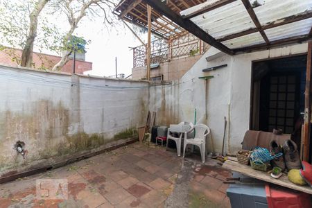 Casa para alugar com 380m², 7 quartos e 5 vagas Casa para alugar com 380m², 7 quartos e 5 vagasQuintal da casa 2