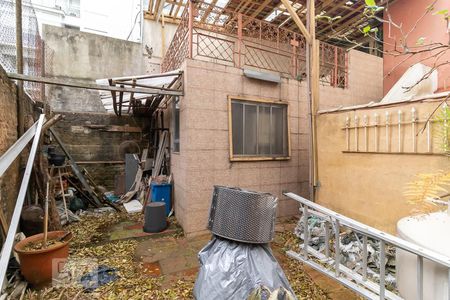 Casa para alugar com 380m², 7 quartos e 5 vagas Casa para alugar com 380m², 7 quartos e 5 vagasQuintal