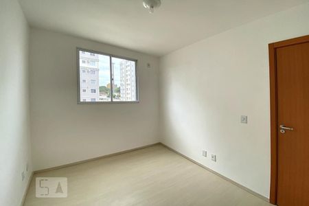 Quarto 1 de apartamento à venda com 2 quartos, 45m² em Vila Rosa, Novo Hamburgo