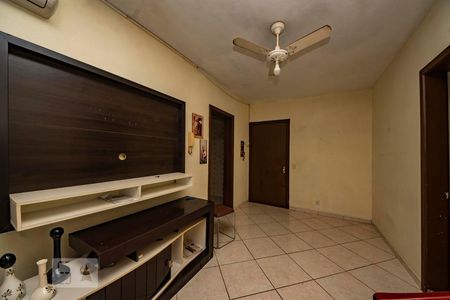 Sala de apartamento para alugar com 2 quartos, 62m² em Alto Petrópolis , Porto Alegre