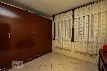 Quarto 2 de apartamento para alugar com 2 quartos, 62m² em Alto Petrópolis , Porto Alegre