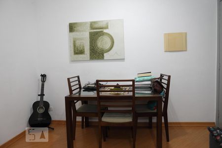 Sala de apartamento para alugar com 2 quartos, 56m² em Santa Terezinha, São Bernardo do Campo