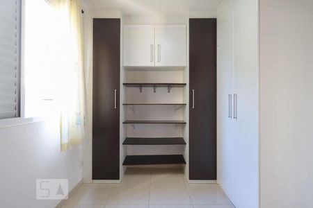 Quarto 1 de apartamento à venda com 2 quartos, 50m² em Vila Mangalot, São Paulo