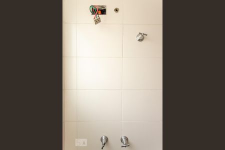 Banheiro de apartamento à venda com 2 quartos, 60m² em São José, Canoas