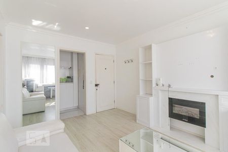 Sala de apartamento para alugar com 1 quarto, 43m² em Centro, Curitiba