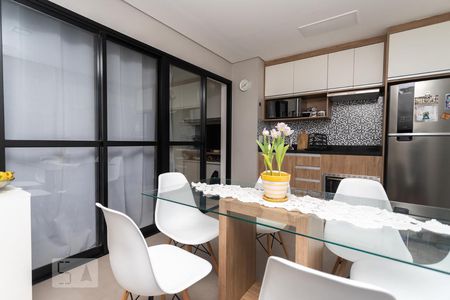 Cozinha de apartamento à venda com 1 quarto, 33m² em Bom Retiro, São Paulo