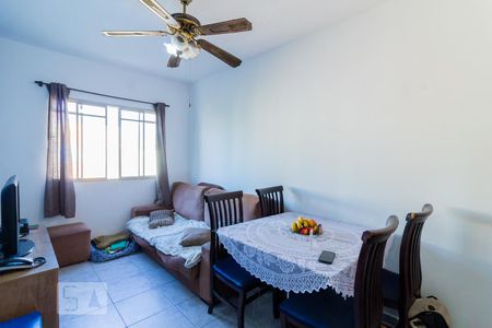 Sala de apartamento à venda com 2 quartos, 72m² em Jardim Testae, Guarulhos