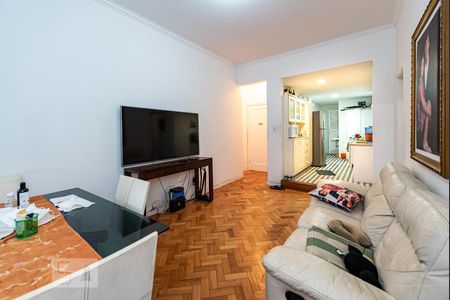 Apartamento à venda com 80m², 2 quartos e 1 vagaSala