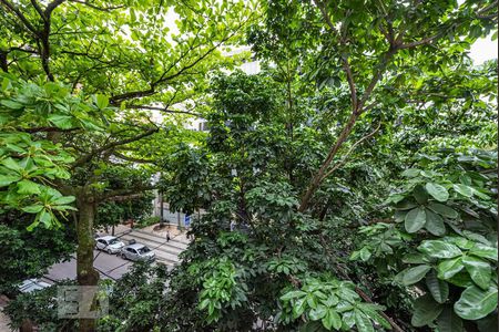 Apartamento à venda com 80m², 2 quartos e 1 vaga Apartamento à venda com 80m², 2 quartos e 1 vagaVista da Sala