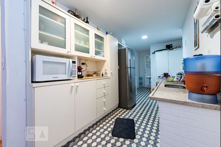 Apartamento à venda com 80m², 2 quartos e 1 vaga Apartamento à venda com 80m², 2 quartos e 1 vagaCozinha