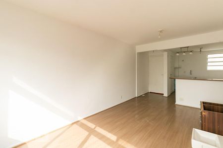 Sala de apartamento à venda com 3 quartos, 80m² em Vila Nova Conceição, São Paulo