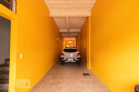 Garagem de casa à venda com 4 quartos, 475m² em Estância Velha, Canoas