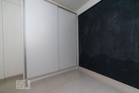 Quarto 2 02 de apartamento para alugar com 2 quartos, 51m² em Parque Residencial Vila União, Campinas