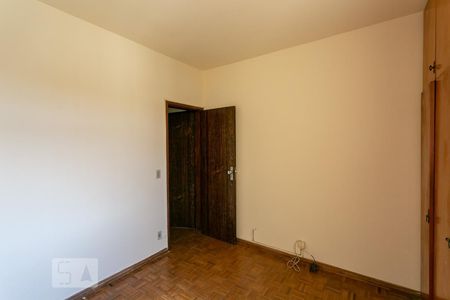 Quarto 2 de apartamento para alugar com 2 quartos, 70m² em Serra, Belo Horizonte