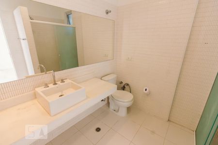 Banheiro da Suíte 1  de apartamento para alugar com 2 quartos, 105m² em Campos Elíseos, São Paulo
