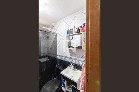 Apartamento para alugar com 46m², 2 quartos e 1 vaga Apartamento para alugar com 46m², 2 quartos e 1 vagaBanheiro